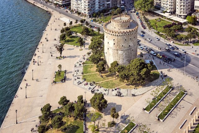 Airport transfer - shuttle transport service TAXI in Thessaloniki Transferis24.com provide transport service. Book your privat transfer or TAXI from/to Airport SKG. best shuttle service in Greece